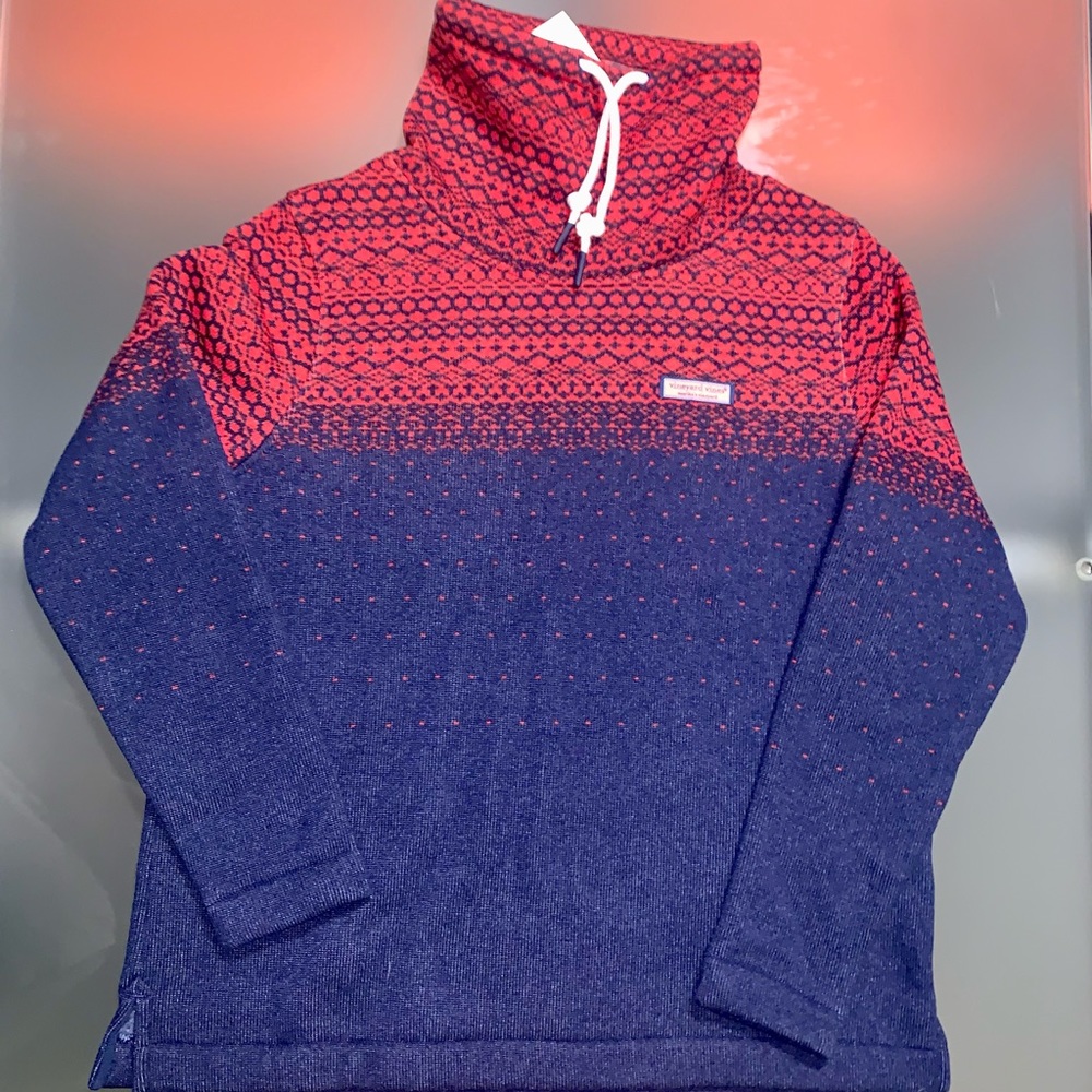 Womens Vineyard Vines sweatshirt